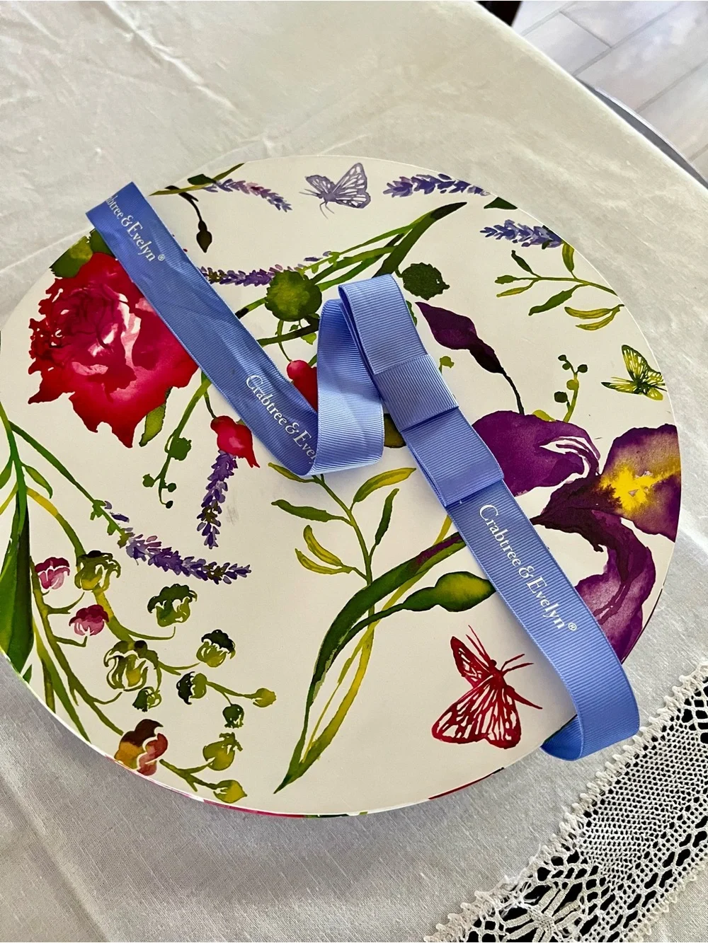 Crabtree & Evelyn Periwinkle Grosgrain Bow, Decorative Hat Box, Hair Accessory.